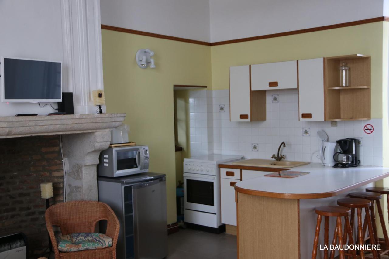 Chambre D'Hote Manoir De La Baudonniere Monsireigne Exteriör bild